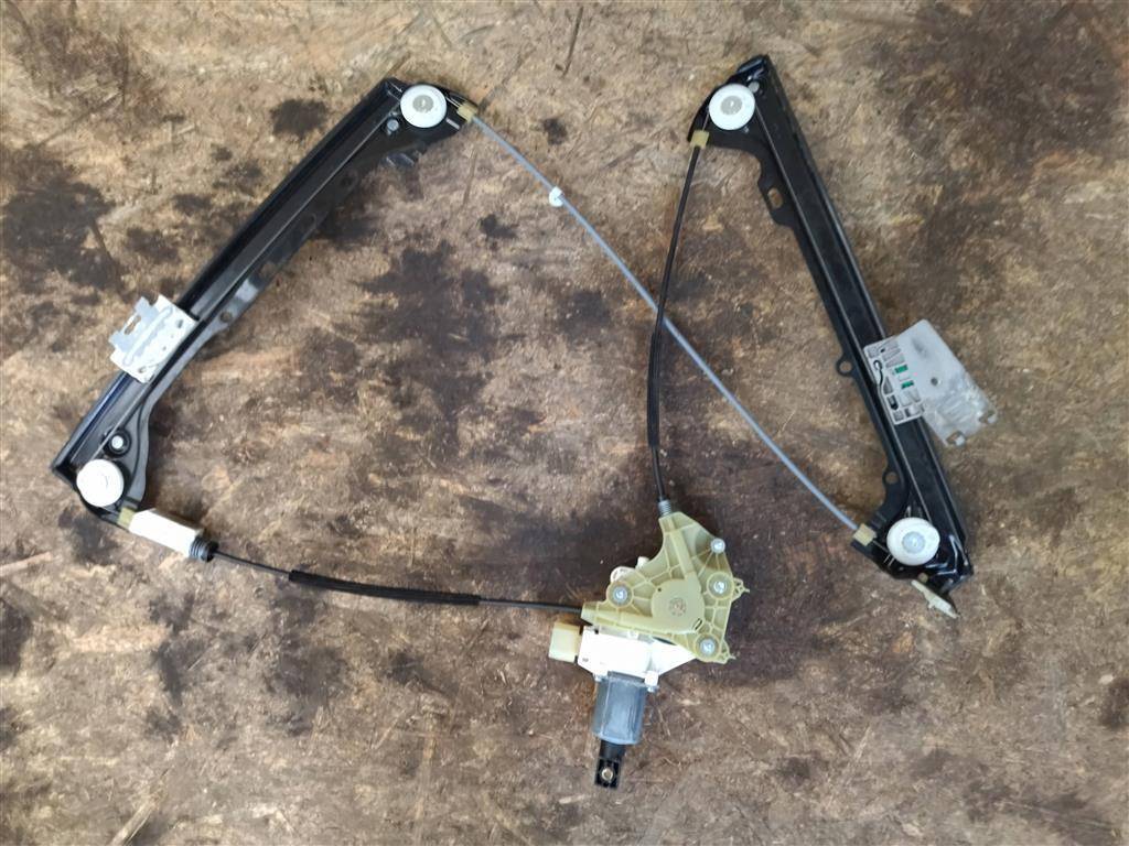 стеклоподъемник передний левый BMW M3 E92/E93 E92 2012, 4.0 л., i, S65 B40 A, бензин, АКПП, купе, задний привод, правый руль, 513, 7193455, 7193455 - фото №1