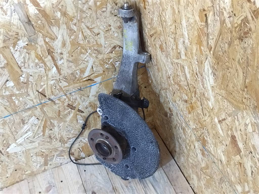 кулак задний правый Mercedes-Benz GLS-Класс X166 2019, 3.0 л., CDi, дизель, АКПП, передний привод, A1663340206, A1663301020, A1663301020 - фото №1