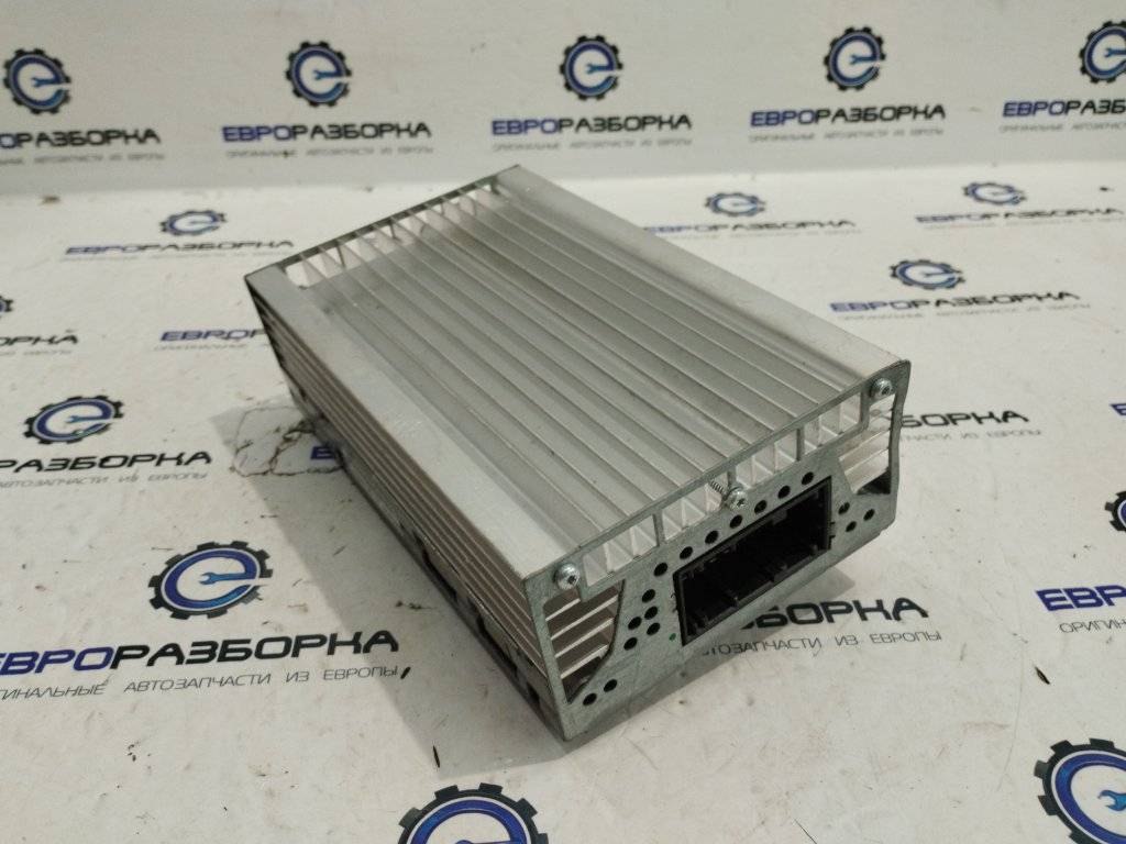 усилитель музыкальный BMW 2 серия F22/F23 2017, 3.0 л., бензин, АКПП, задний привод, 65129312592, 65129313040, 65129266355, 65129241334, 65129239388, 9312592 - фото №1