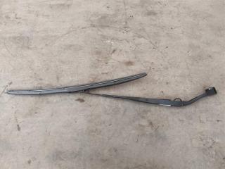 щеткодержатель (поводок стеклоочистителя, дворник) Jeep Grand Cherokee 4 поколение [2-й рестайлинг] WK2 2017, 3.0 л., CRD, дизель, АКПП, передний привод, 68301829AA, 68301829AA