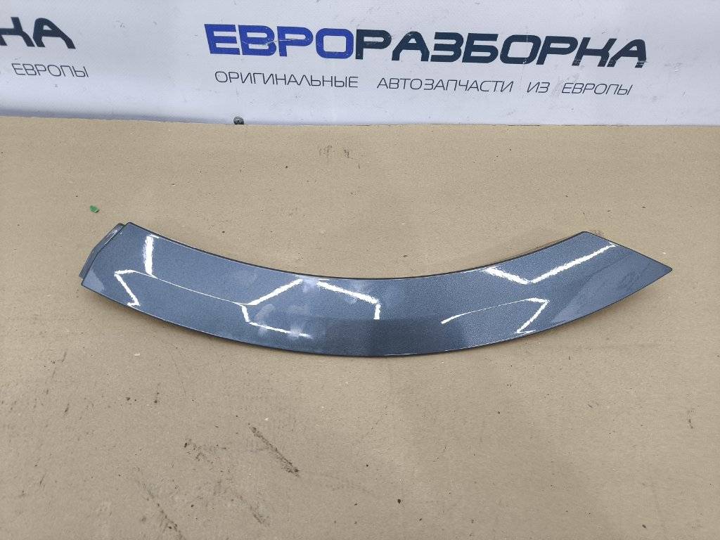 накладка двери (крышки) багажника Audi Q8 4M 4M8 2021, 3.0 л., TFSI, DCBD, бензин, АКПП, черный металлик, внедорожник 5 дв., полный привод, правый руль, 4M8854820A, 4M8854820AMX3 - фото №1