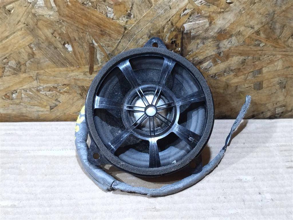 динамик высокочастотный (пищалка) Land Rover Range Rover 4 поколение L405 2016, 4.4 л., дизель, АКПП, полный привод, правый руль, BJ3218808DC, C2Z22817, LR091159, BJ3218808DC - фото №1