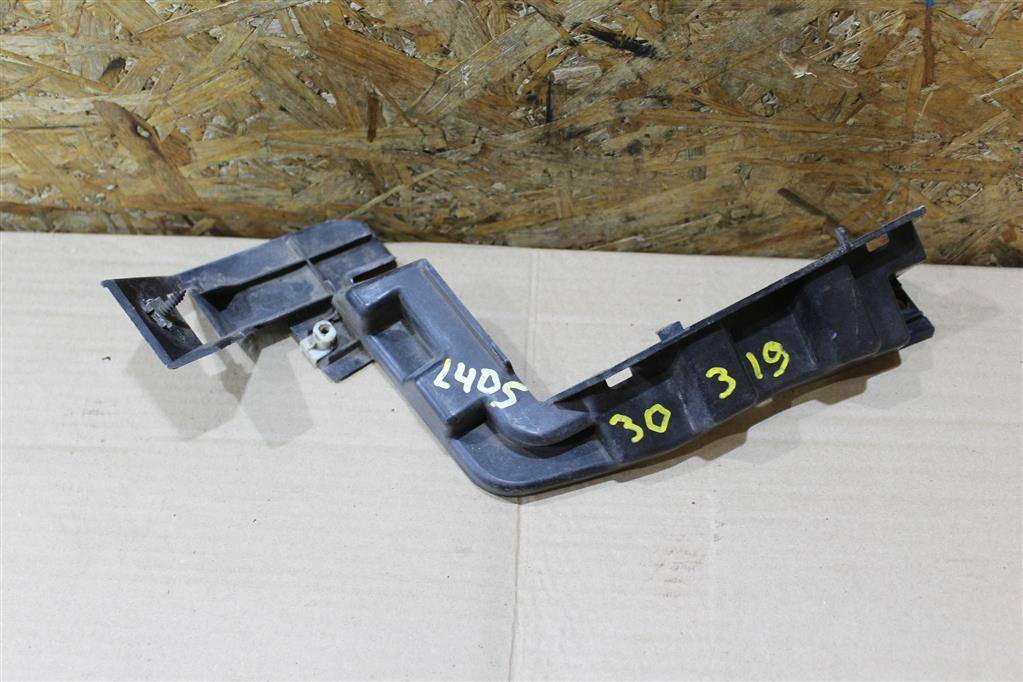 крепление бампера Land Rover Range Rover 4 поколение L405 2014, 4.4 л., дизель, АКПП, полный привод, правый руль, LR037916, CK5217B919AA, LR037916, CK5217B919AB, LR076520, CK5217B919AC - фото №1