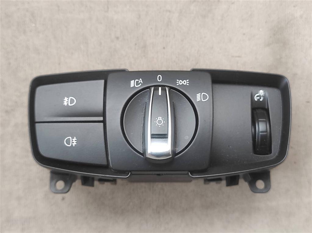 блок управления светом BMW X5 F15 2015, 4.0 л., дизель, АКПП, передний привод, 61319865813, 61319865813 - фото №1