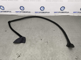 уплотнитель двери Bentley Continental GT 3 поколение 2023, 4.0 л., CVD, бензин, АКПП, красный, купе, полный привод, правый руль, 3SD867368C