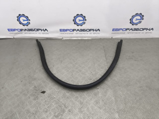 уплотнитель подкапотного пространства Bentley Bentayga 1 поколение [рестайлинг] 4V1 2023, 4.0 л., TFSI, DCU, бензин, АКПП, темно-зеленый перламутр, внедорожник 5 дв., полный привод, правый руль, 4M0823723