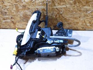 замок двери передней правой Mercedes-Benz C-Класс W204/S204/C204 [рестайлинг] W204 2011, 2.0 л., CDi, дизель, АКПП, задний привод, A2047231008, A2047231008