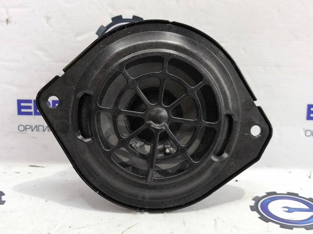 динамик высокочастотный (пищалка) Audi Q7 4M 2018, 3.0 л., дизель, АКПП, полный привод, правый руль, 4M0035416B - фото №1