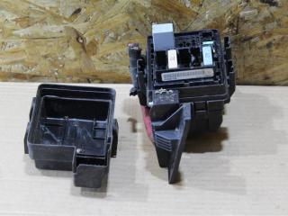 блок предохранителей Renault Megane 3 поколение 2010, 1.5 л., АКПП, передний привод, 243820003R