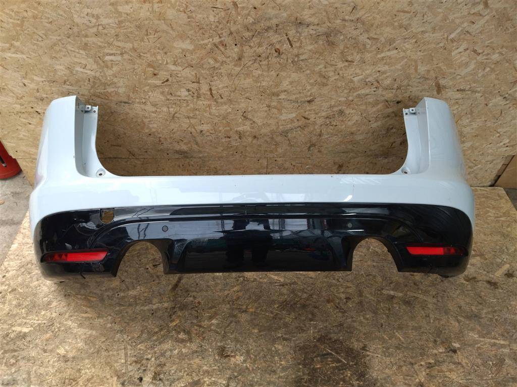 бампер задний Jaguar F-Pace 1 поколение X761 2018, 3.0 л., дизель, АКПП, передний привод - фото №1