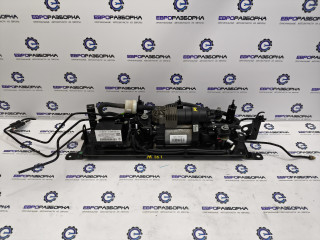 компрессор пневмоподвески Maserati Levante 1 поколение M161 2019, 3.0 л., бензин, АКПП, 670039247, 670158901