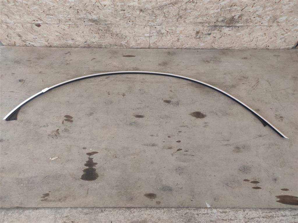 молдинг крыла Mercedes-Benz CLS-Класс C218/X218 W218 2013, 3.0 л., CDi, дизель, АКПП, передний привод, A2186901239, A2186901239 - фото №1