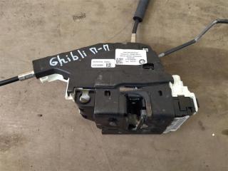 замок двери передней правой Maserati Ghibli 3 поколение [рестайлинг] 2018, 3.0 л., дизель, АКПП, передний привод, 670100889, 670100889, P4012602305M