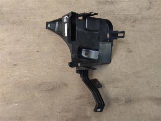 кронштейн (крепление) Maserati Ghibli 3 поколение [рестайлинг] 2018, 3.0 л., дизель, АКПП, передний привод, 670036939, 670036939