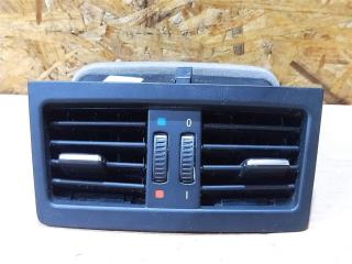 дефлектор обдува салона BMW M3 E90/E92/E93 E90 2010, 4.0 л., i, S65 B40 A, бензин, АКПП, седан, задний привод, правый руль, 64226932023, 64226932024, 6932024