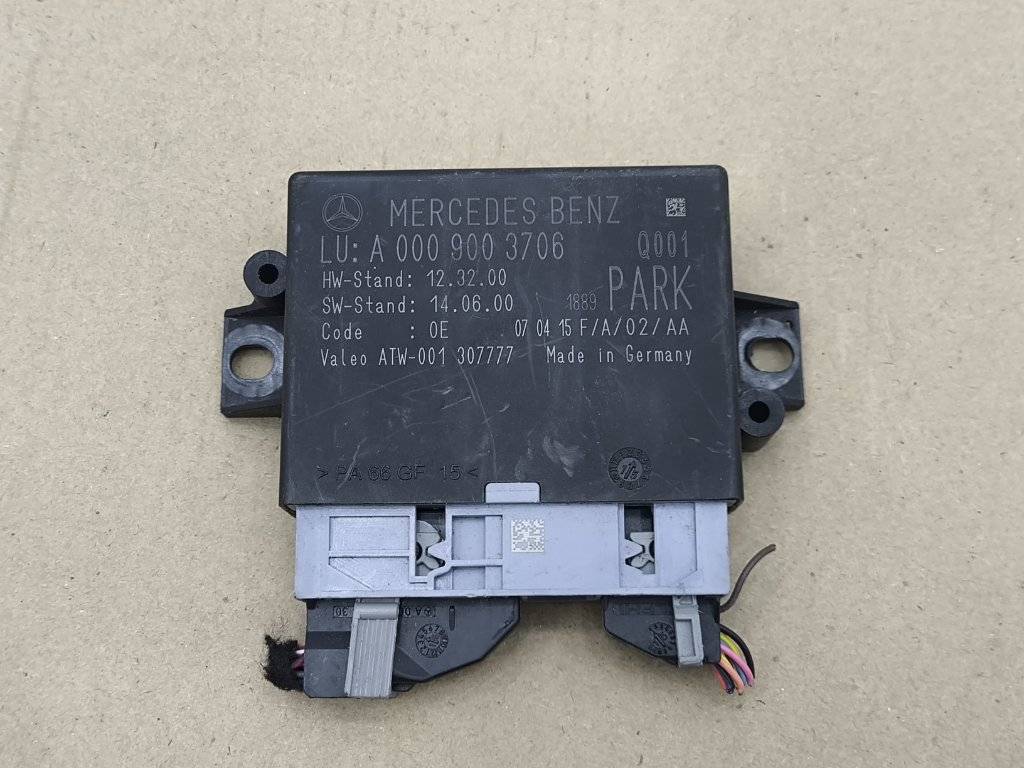 блок управления парктрониками Mercedes-Benz M-Класс W166 2014, 3.0 л., CDi, дизель, АКПП, передний привод, A0009003706, A0009007311 - фото №1