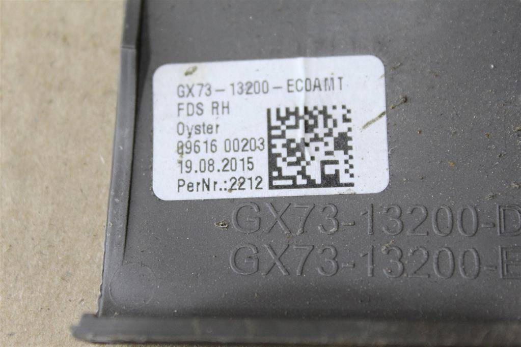 накладка на порог Jaguar XE 1 поколение X760 2015, 2.0 л., дизель, АКПП, передний привод, T4N2695PVJ, GX7313200D, T4N2695PVJ, GX7313200DC8PVJ - фото №1