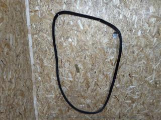 уплотнитель двери Volvo XC90 2 поколение 2019, 2.0 л., дизель, АКПП, передний привод, 31457673, 31457673