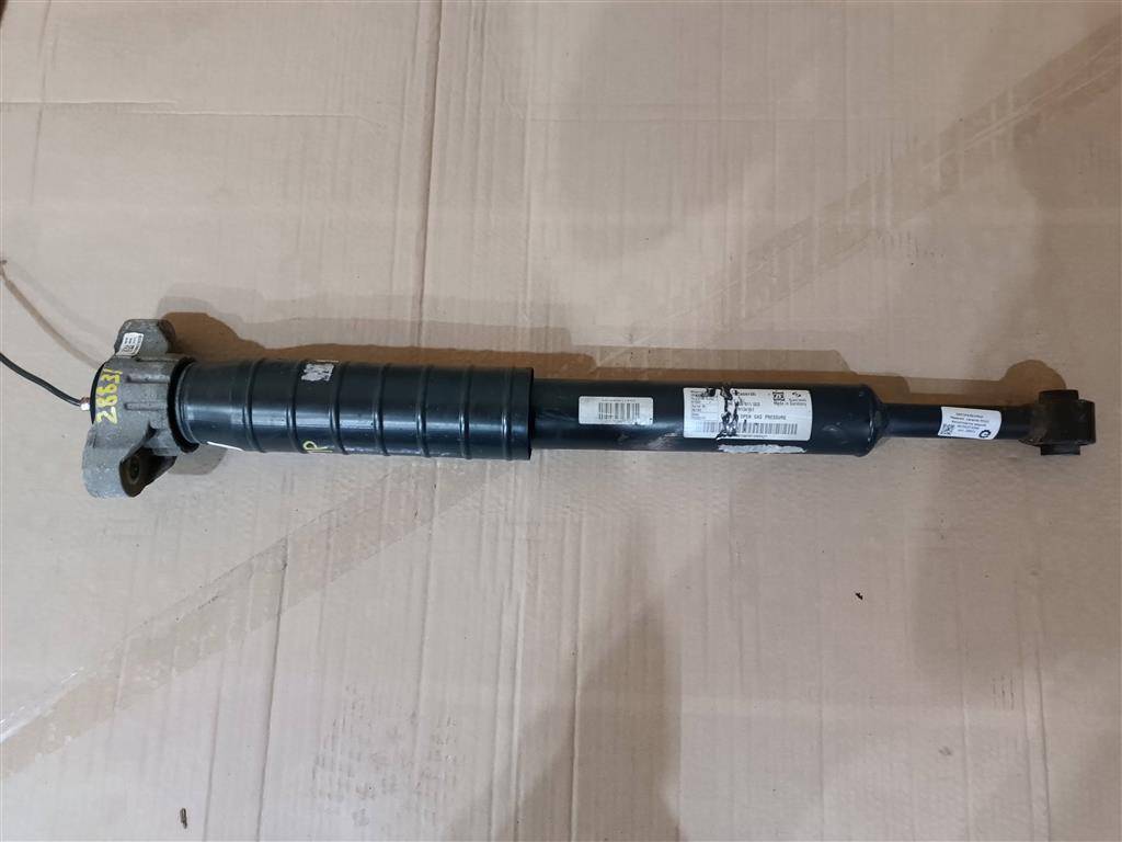 амортизатор задний Maserati Levante 1 поколение M161 2017, 3.0 л., дизель, АКПП, передний привод, 6700374390, 6700374390 - фото №1