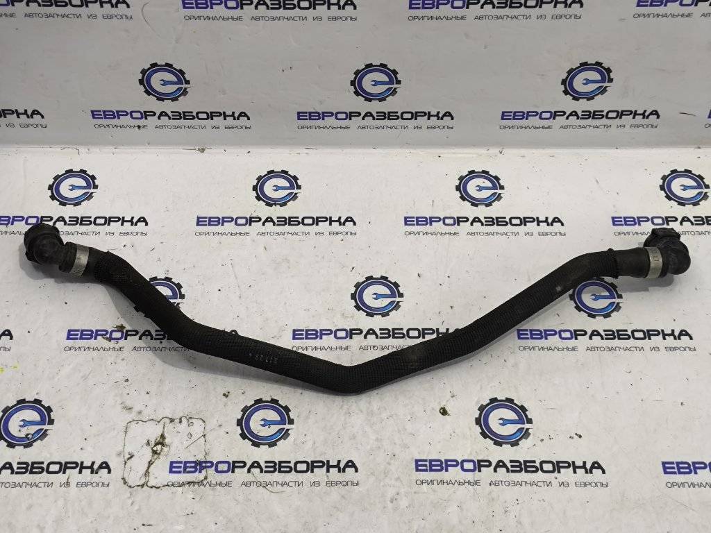 патрубок радиатора BMW M6 Gran Coupe F06 2014, 4.4 л., i, S63 B44 B, бензин, АКПП, silverstone metallic a29, купе, правый руль, 17122284285, 2284285 - фото №1