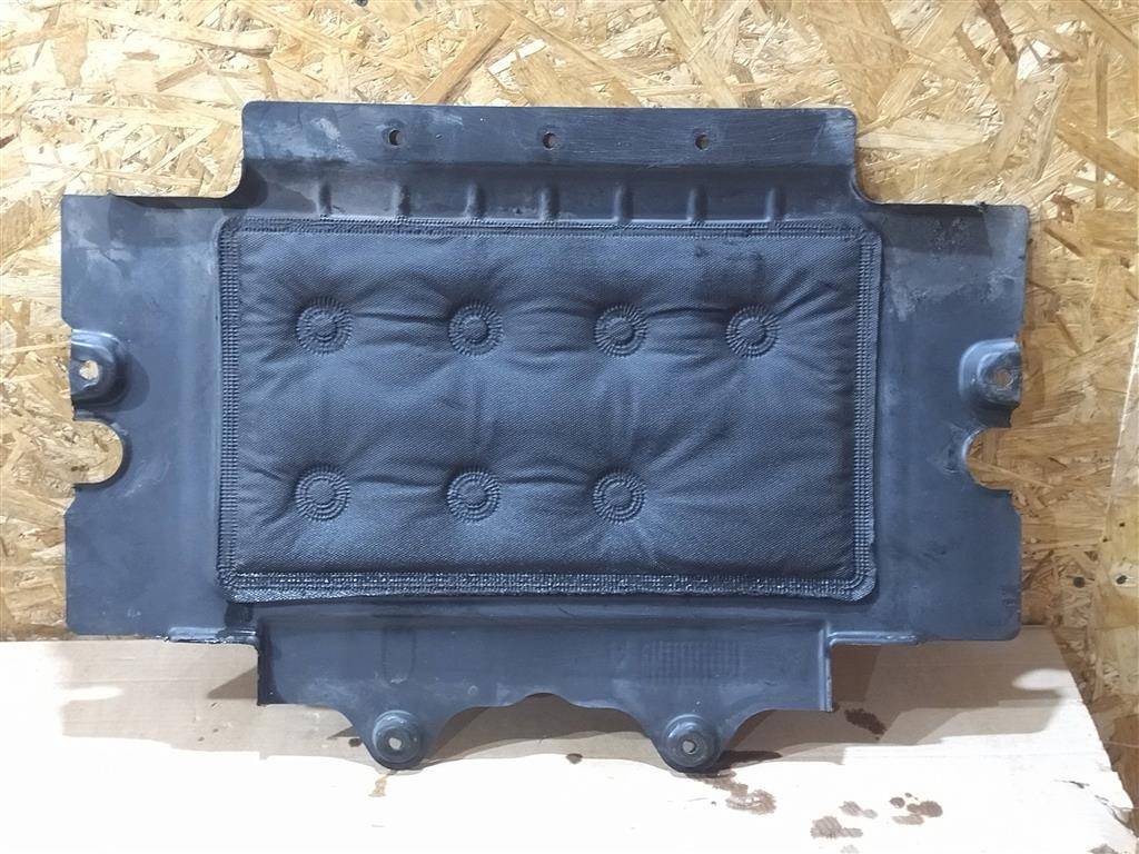 защита двигателя Maserati Levante 1 поколение M161 2017, 3.0 л., дизель, АКПП, передний привод, 670032848 - фото №1