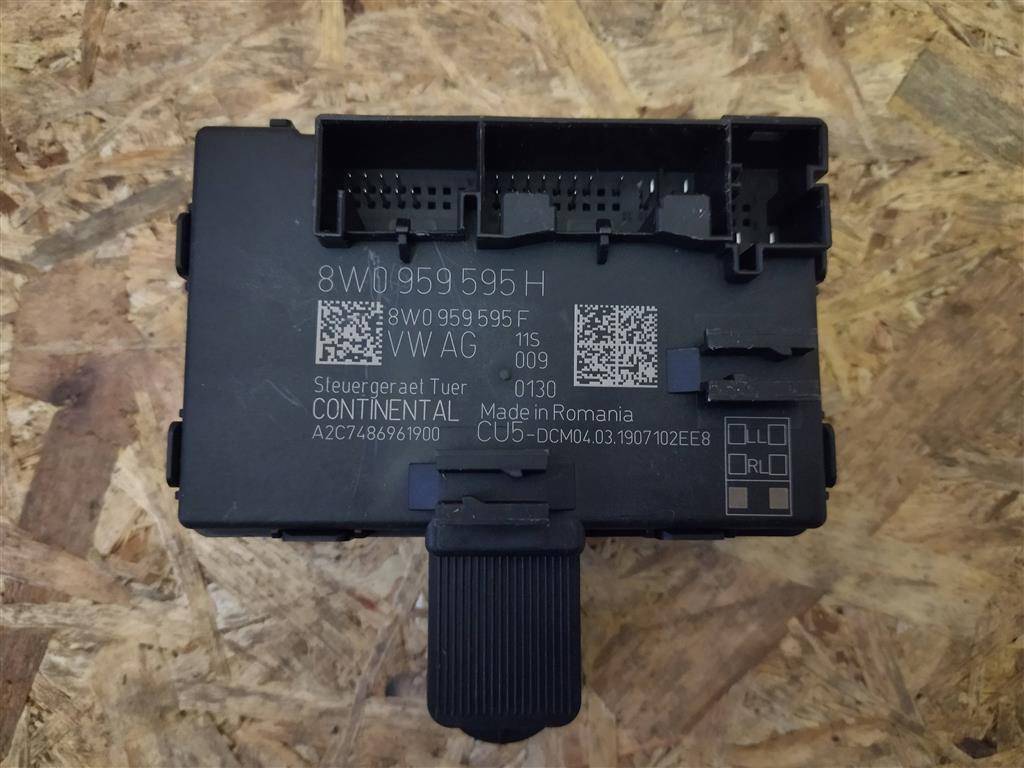 модуль управления двери Audi A4 B9 2019, 2.0 л., TDi, дизель, АКПП, передний привод, 4M0959795H, 8W0959595H, 8W0959595H, 8W0959595F, A2C7486961900 - фото №1