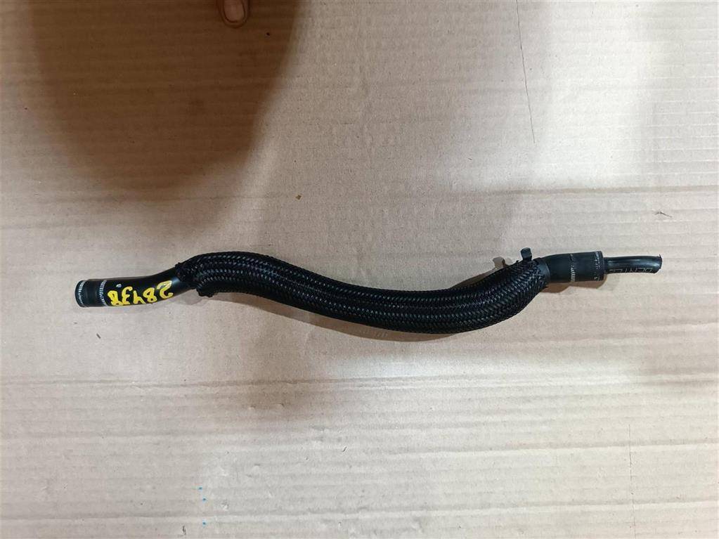 патрубок (трубопровод, шланг) Bentley Continental Flying Spur 1 поколение 2012, 6.0 л., бензин, АКПП, серый, передний привод - фото №1