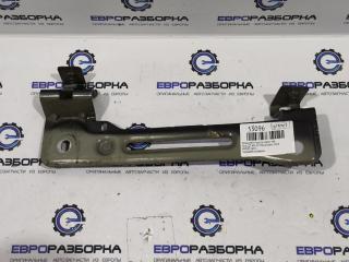 крепление ( кронштейн ) крыла Audi Q7 4M 2018, 3.0 л., TDi, CZZ, дизель, АКПП, серый, внедорожник 5 дв., полный привод, правый руль, 4M0821431