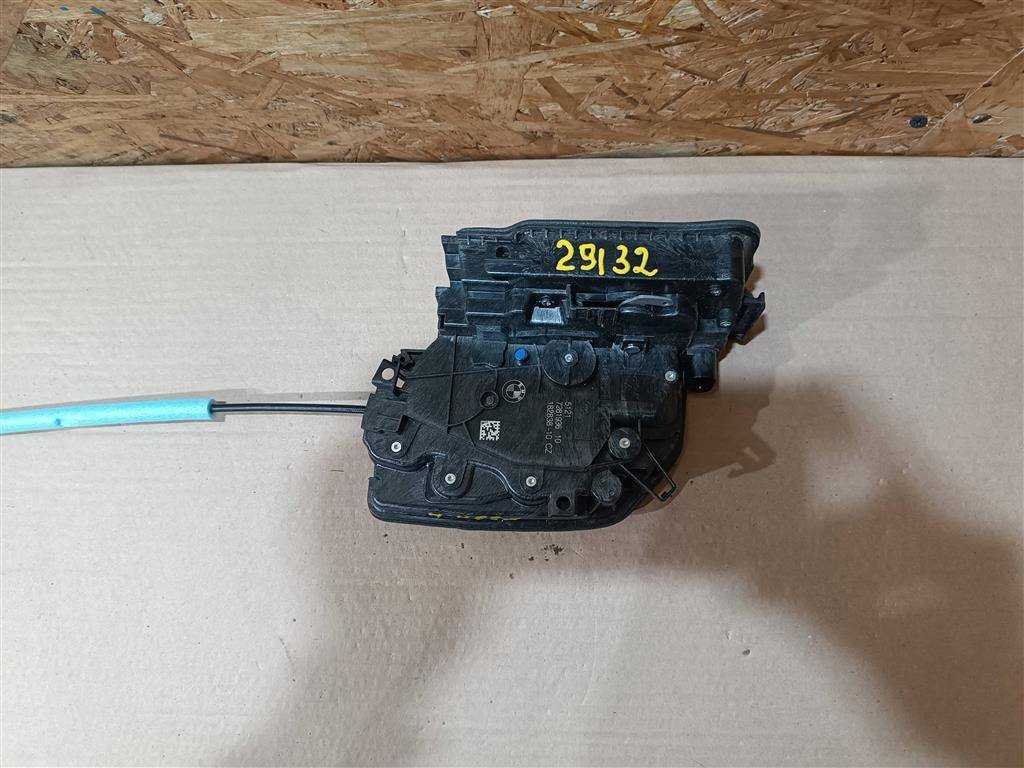 замок двери передней правой BMW X2 F39 2021, 2.0 л., бензин, АКПП, полный привод, правый руль, 51217281936, 51217281937 - фото №1
