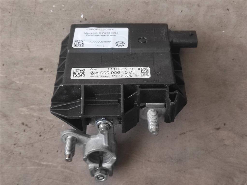 клемма аккумулятора плюс Mercedes-Benz E-Класс W213/S213/C238/A238 C238 2018, 2.0 л., бензин, АКПП, передний привод, A2055000049, 0106160031, 2055000049, 3006171276, A0009061505, A2535401404, A0009061505 - фото №1