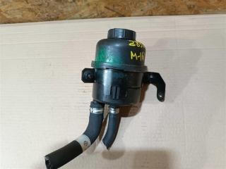 бачок гидроусилителя Maserati Levante 1 поколение M161 2017, 3.0 л., дизель, АКПП, передний привод, 670034911, 670034911