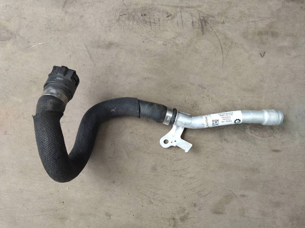 патрубок (трубопровод, шланг) BMW M5 F90 2018, 4.0 л., бензин, АКПП, передний привод, 11537852352, 11537852353 - фото №1