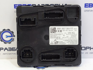 блок комфорта Audi Q7 4M [2-й рестайлинг] 4M 2025, 3.0 л., TFSI, DCB, бензин, АКПП, y9t metallic mythical black, внедорожник 5 дв., полный привод, правый руль, 8W1907064FP, 8W1907064FH