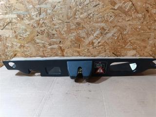 накладка внутренняя на заднюю панель кузова Mercedes-Benz SL-Класс R231 [рестайлинг] R231 2017, 4.0 л., бензин, АКПП, передний привод, A2317580402, A2317580402, A23175804029051