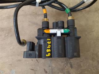 блок клапанов пневмоподвески Land Rover Range Rover Sport 2 поколение L494 2017, 3.0 л., дизель, АКПП, передний привод, T4K19950, T4K14385, CPLA5B710AC, CPLA5B710AC, T4K1617