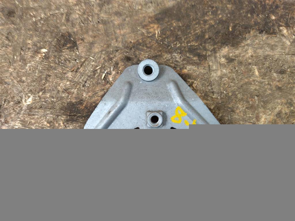 кронштейн (крепление) Audi R8 42 2008, 4.0 л., TFSI, бензин, АКПП, купе, передний привод, 420251375, 420251375, 420251375A - фото №1