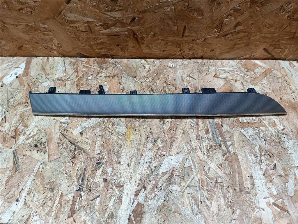 обшивка салона Volvo XC90 2 поколение 2019, 2.0 л., дизель, АКПП, передний привод, 31366523, 31366523 - фото №1