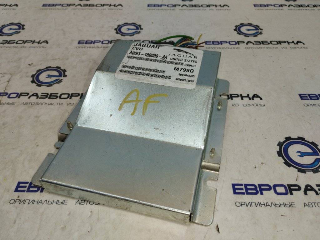 блок управления камерой Jaguar XJ 4 поколение X351 2010, 3.0 л., дизель, АКПП, передний привод, AW9318B008AA - фото №1