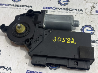 моторчик стеклоподъемника задний левый Volkswagen Touareg 1 поколение [рестайлинг] 2009, 3.0 л., TDi, дизель, АКПП, передний привод, 3D0959795E