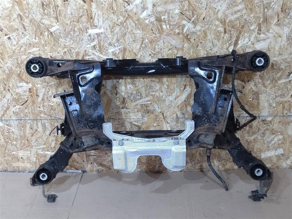 балка подвески задняя Land Rover Discovery Sport 1 поколение L550 2019, 2.0 л., дизель, АКПП, передний привод, LR059304, LR077097, LR078717, LR098961, LR134907, LR139259, LR145207, LR176251, J9C7131, J9C21128, T4K4676, J9C28914, J9C25925, FK725K091AF, FK725K091AG, FK725K091AH, FK725K091AM, FK725K091AN, W780859SJ42, L8D2486940AB, FK725K091AP - фото №1