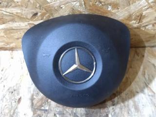подушка безопасности водителя Mercedes-Benz E-Класс W213/S213/C238/A238 W213 2017, 2.0 л., CDi, дизель, АКПП, передний привод, A0004605400, A0004605600, A0004605400, A0004605700, A0004605800, A0008604300, A00086044009116, A0008605501, A0004606700