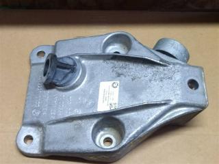 кронштейн двигателя BMW 6 серия F12/F13 [рестайлинг] F13 2017, 4.0 л., дизель, АКПП, передний привод, 221, 6777623, 6777623