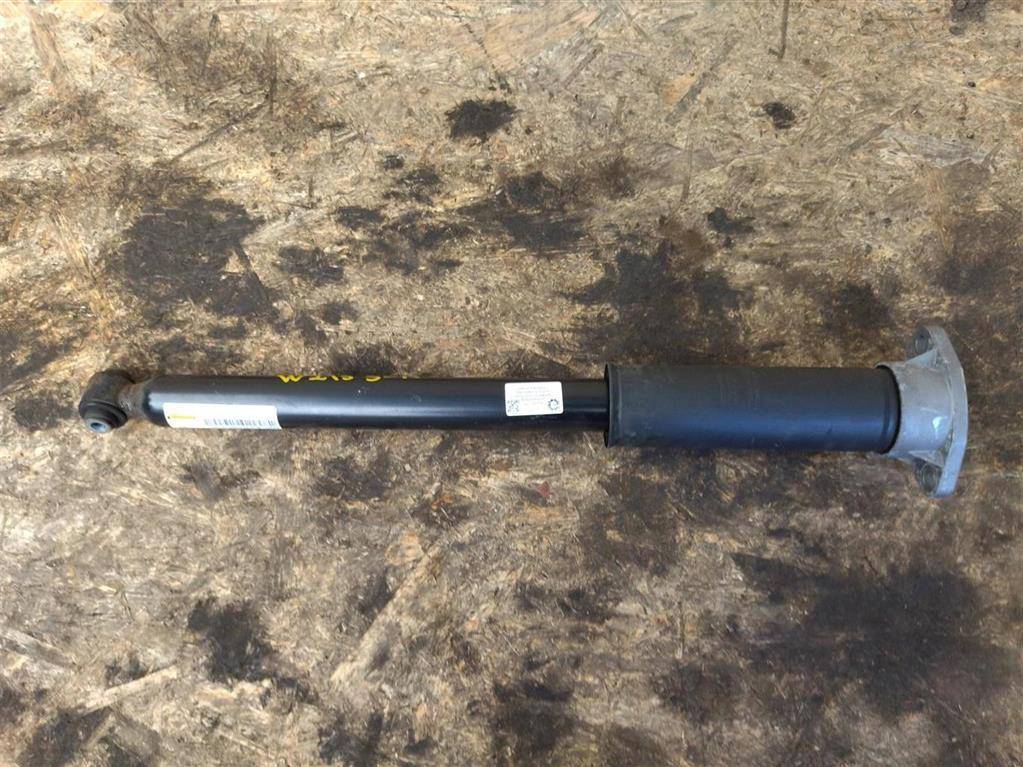 амортизатор задний Mercedes-Benz E-Класс W213/S213/C238/A238 W213 2017, 2.0 л., CDi, дизель, АКПП, передний привод, A2133201030, A2133201030, 2133201030MB, A2053207030, A2053207230, A2053207430, A2053207530, A2053207630, A2053207830, A2053208130, A2133201330 - фото №1