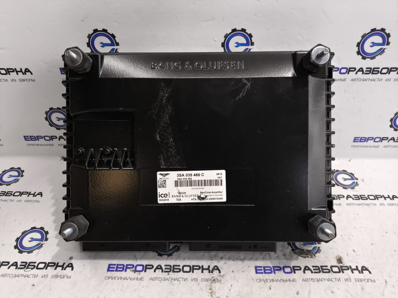 усилитель музыкальный Bentley Continental GT 3 поколение 2023, 4.0 л., CVD, бензин, АКПП, красный, купе, полный привод, правый руль, 3SA035466C - фото №1