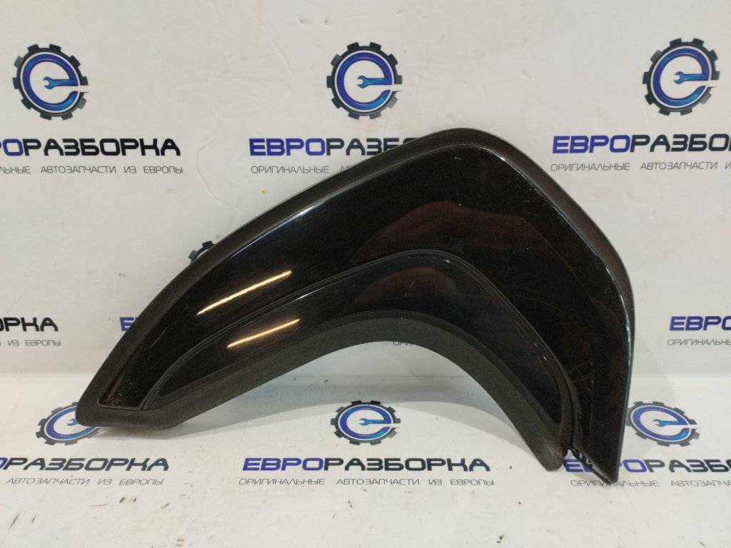 молдинг двери задней левой BMW 1 серия F40 2021, 2.0 л., бензин, АКПП, хетчбэк 5 дв., правый руль, 51137474001, 7474001 - фото №1