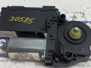 моторчик стеклоподъемника передний правый Volkswagen Touareg 1 поколение [рестайлинг] 2009, 3.0 л., TDi, дизель, АКПП, передний привод, 3D1959792E