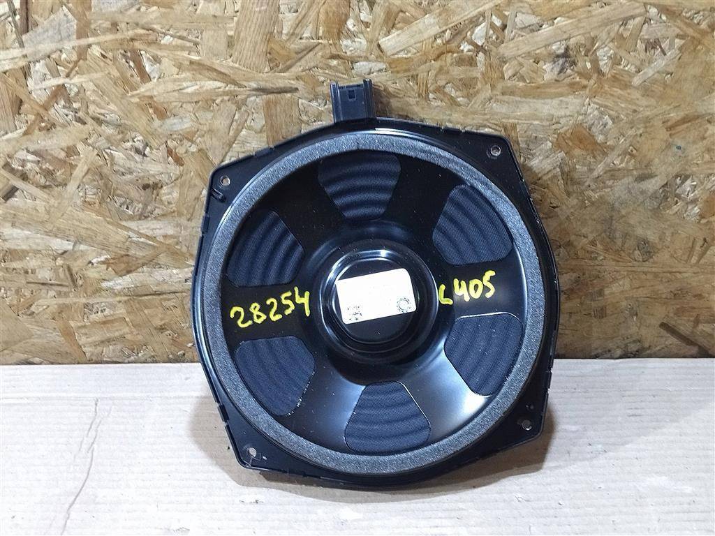 динамик высокочастотный (пищалка) Land Rover Range Rover 4 поколение L405 2015, 4.4 л., дизель, АКПП, полный привод, правый руль, DPLA18808DB, DPLA18808DB, LR078623 - фото №1