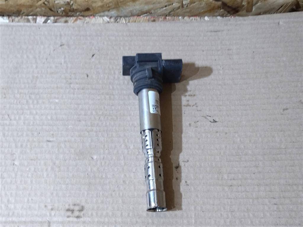 катушка зажигания Bentley Continental GT 1 поколение 2007, 6.0 л., бензин, АКПП, передний привод, 07C905115J, 07C905115A, 07C905115J - фото №1