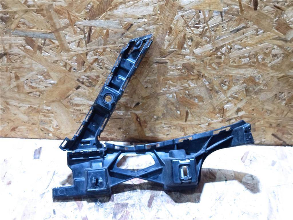 крепление бампера Mercedes-Benz E-Класс W213/S213/C238/A238 W213 2017, 2.0 л., CDi, дизель, АКПП, передний привод, A2138850065, A2138850065, A2138850165 - фото №1