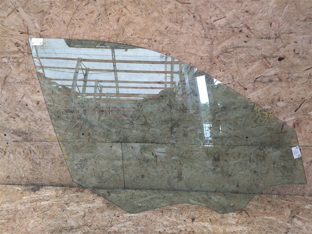 стекло двери передней правой Volvo XC90 2 поколение 2018, 2.0 л., дизель, АКПП, передний привод, 32, 31352945, 31352945 - фото №1